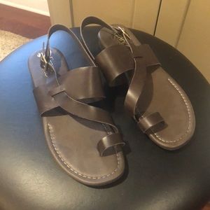 Women’s sandals